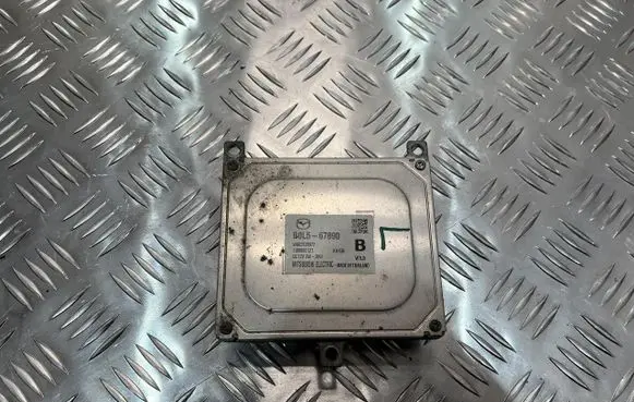 Mazda 3 Xenon control unit/module B0L5-67890