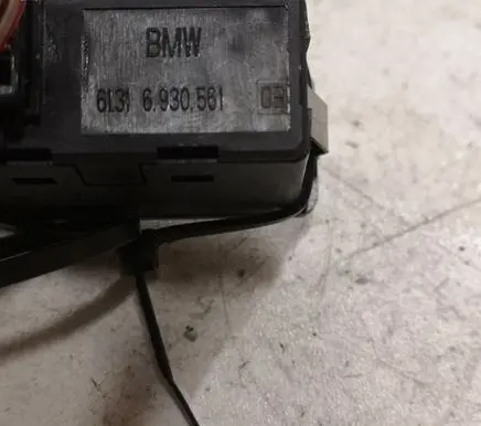 BMW 3 E90 E91 AUX in-socket connector 61316930561