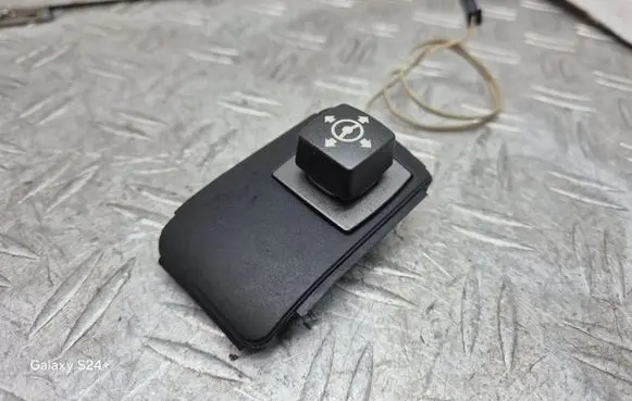 BMW 7 E65 E66 Steering wheel adjustment switch 6911536