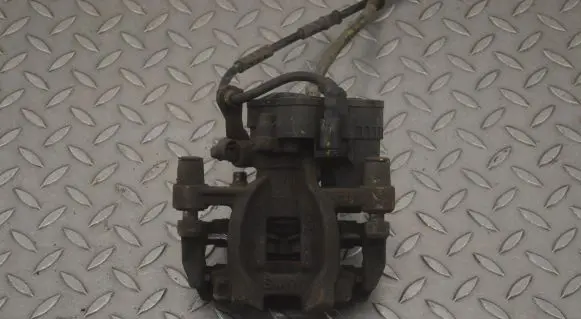 BMW 2 F44 Rear brake caliper 1543679