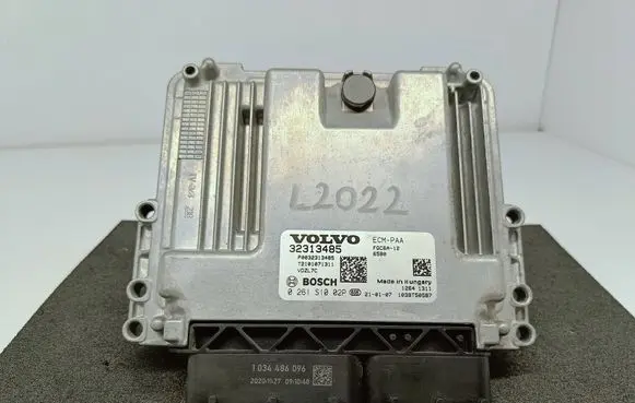 Polestar 2 Engine control unit/module 32313485 L2022 0261S1002P