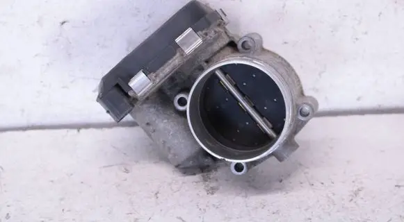 Audi Q5 SQ5 Throttle valve 06E133062H A2C82493600 2905716655