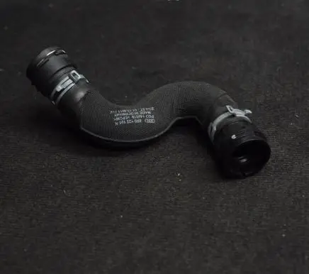 Audi Q5 SQ5 Engine coolant pipe/hose 8R0122101N