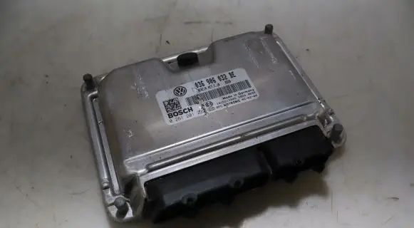 Volkswagen Golf V Engine control unit/module ECU 0261201232