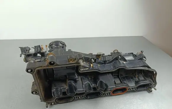 Nissan Qashqai Intake manifold