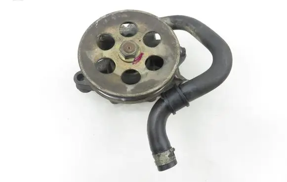 Honda CR-V Power steering pump 