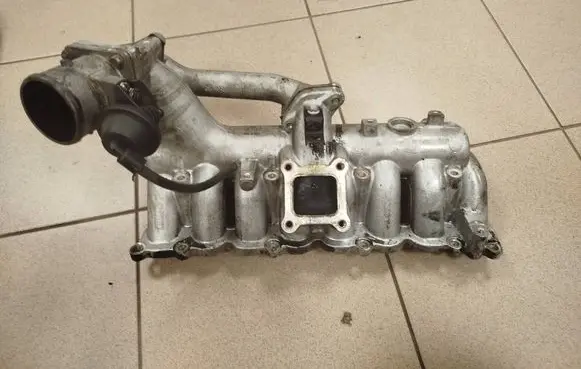 Hyundai H-1, Starex, Satellite Intake manifold 