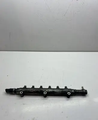 Volvo S60 Fuel main line pipe 0445215010 8658252 005044