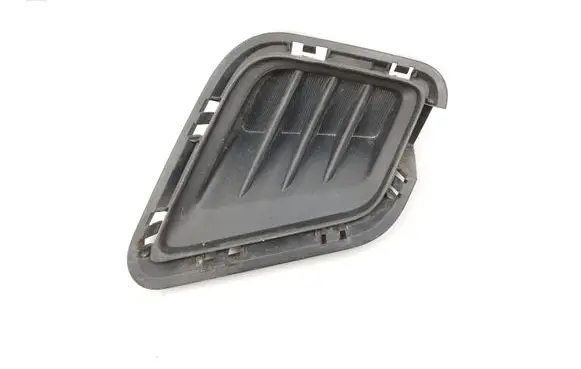 Front bumper lower grill