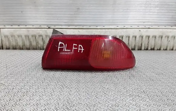 Alfa Romeo 156 Rear/tail lights 60620136