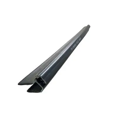 Jeep Grand Cherokee Rubber seal rear door window/glass 55399211AB