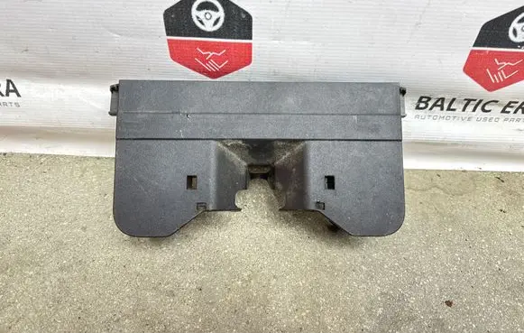 Mazda MX-30 Engine bonnet/hood lock trim molding DN4E56627