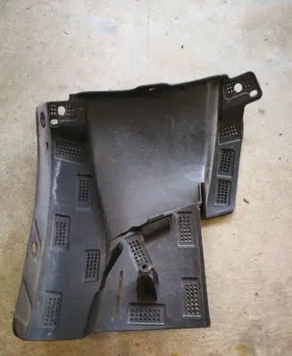 Tesla Model Y Front bumper mounting bracket 149374100A