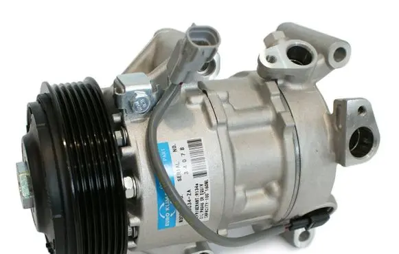 Toyota Yaris Air conditioning (A/C) compressor (pump) 4472604201 4472502500 4472806600