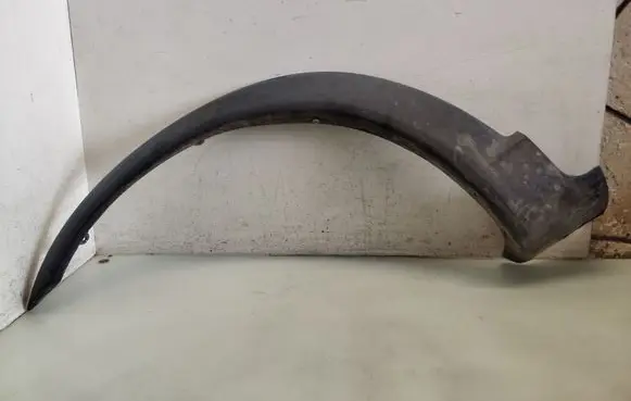 Volvo XC70 Fender trim (molding) 9190877 8620128
