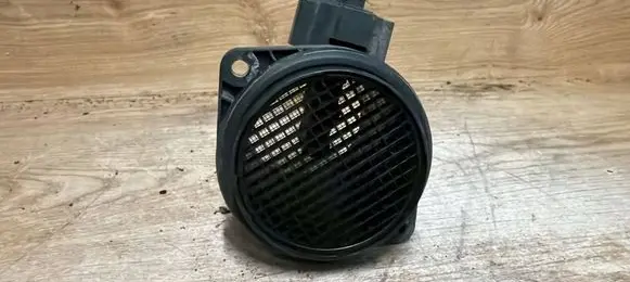 Volvo V70 Mass air flow meter 0281002730 30677999