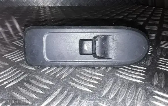 Citroen C5 Electric window control switch 96661102XT