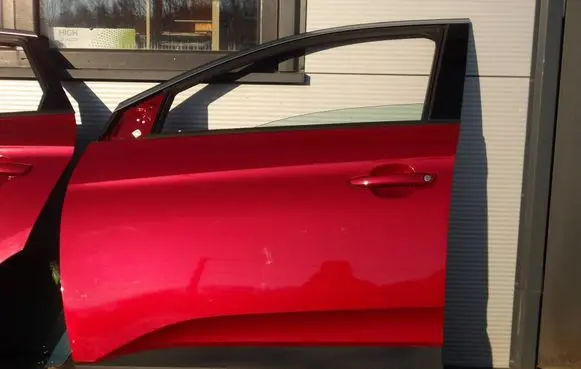 Opel Grandland X Front door