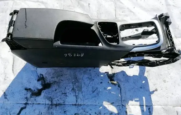 Opel Insignia A Armrest 13289021