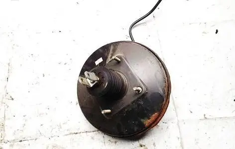 Toyota Corolla E120 E130 Brake booster lsh65
