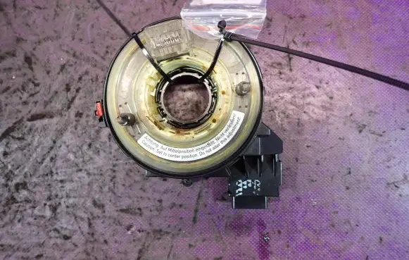 Seat Altea XL Airbag squib ring wiring 1K0959653C