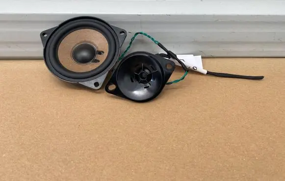 BMW X1 U11 Panel speaker 5A06FC7
