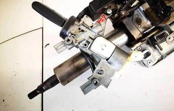 Peugeot 4007 Ignition lock 8670a039