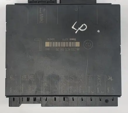 Mercedes-Benz S W220 Seat control module 2208206826
