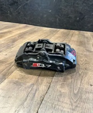 Audi Q7 4L Front brake caliper