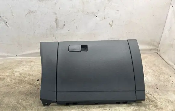 Volkswagen T-Cross Glove box 04052020