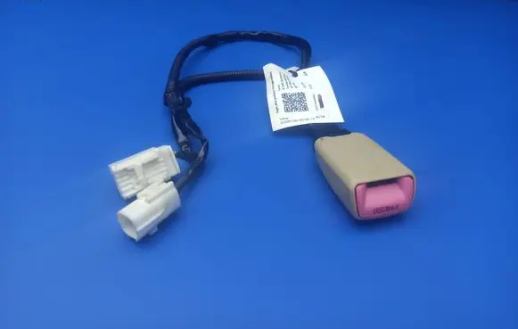 Lexus IS 220D-250-350 Front seatbelt buckle E034501 B480