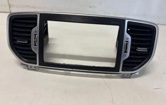KIA Sportage Dash center air vent grill 97420F1000 97410F1000