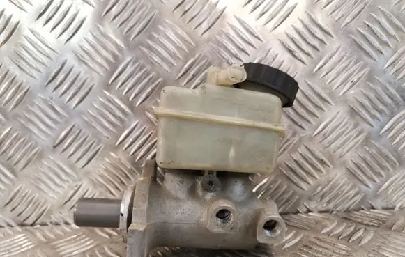 Mercedes-Benz A W168 Master brake cylinder A1684300102 32662101 2290