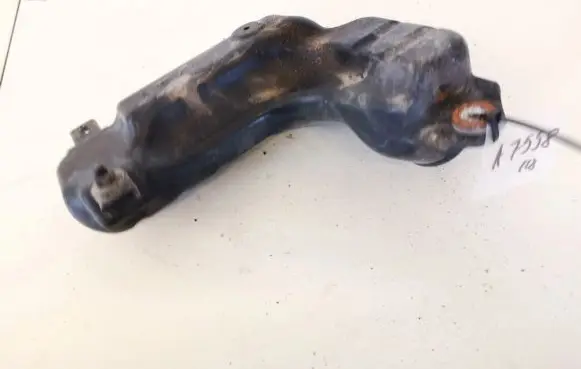 Intake resonator