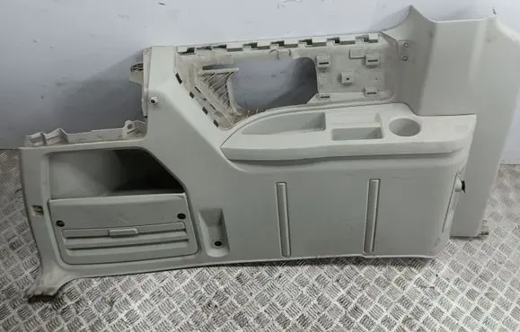 Chrysler Voyager Trunk/boot side trim panel 5580640