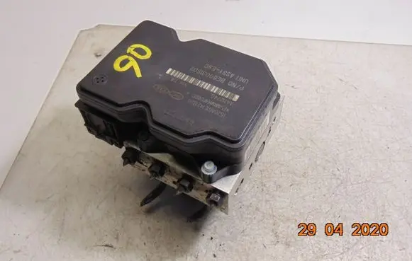 Hyundai i40 ABS Pump 589203Z910
