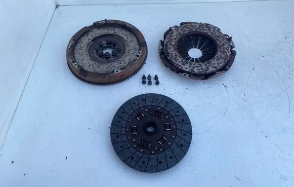 Toyota Avensis T220 Clutch set kit