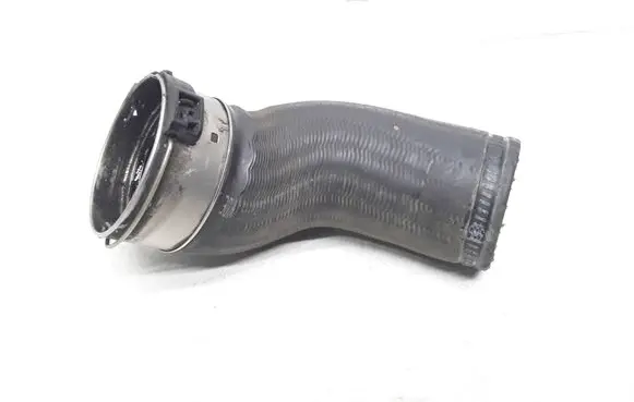 Volvo V60 Intercooler hose/pipe 31338545