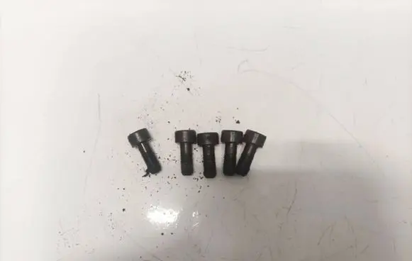 Nissan Primera Nuts/bolts 