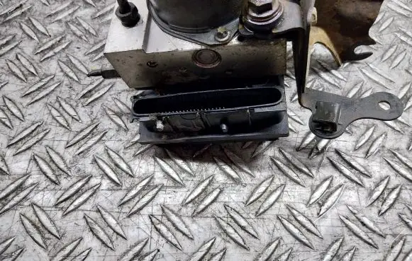Toyota Auris 150 ABS Pump