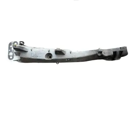 Renault Clio III Fender mounting bracket 8200314930