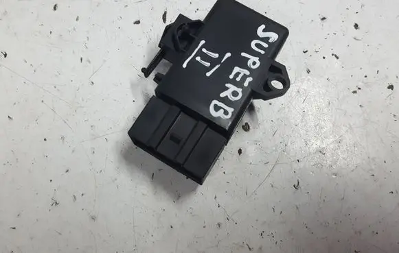 Skoda Superb B6 (3T) Seat heating relay 3T0959772XAUTOPX 3T0959772