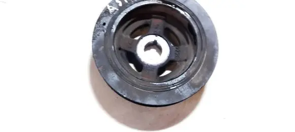 Nissan Micra Crankshaft pulley E100111A