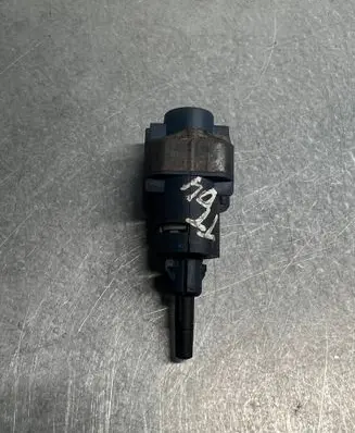 Audi TT Mk1 Brake pedal sensor switch VE712057