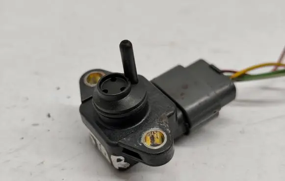 Mitsubishi Space Star Air pressure sensor MD355556 E1T42171