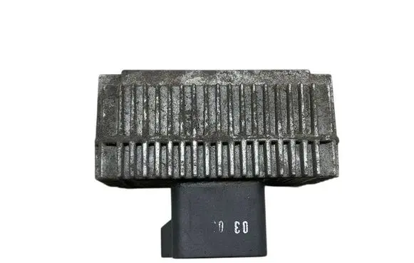 Opel Zafira A Glow plug pre-heat relay 51299008