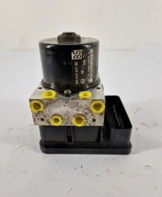 Volkswagen Touran I ABS Pump 1K0614517AC