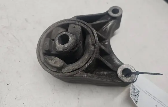 Opel Astra H Engine mount bracket V05458