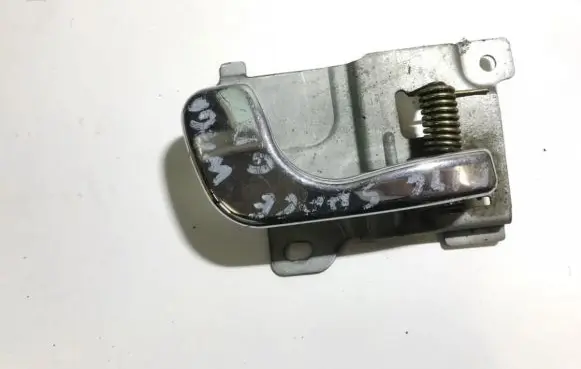 Mitsubishi Space Wagon Rear door interior handle
