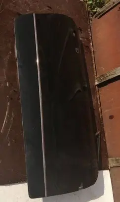 Door (2 Door Coupe)